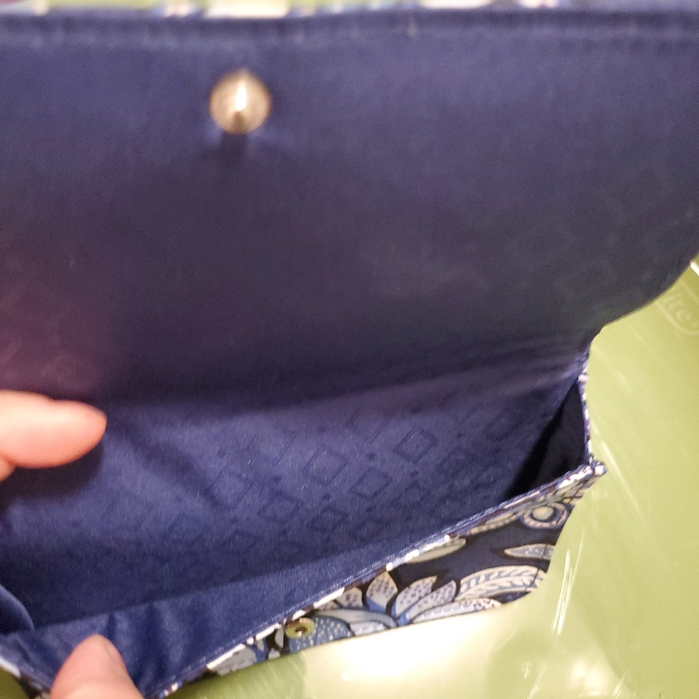 Blue Vera Bradley 3 in 1 Crossbody Bag - Picture 5 of 10